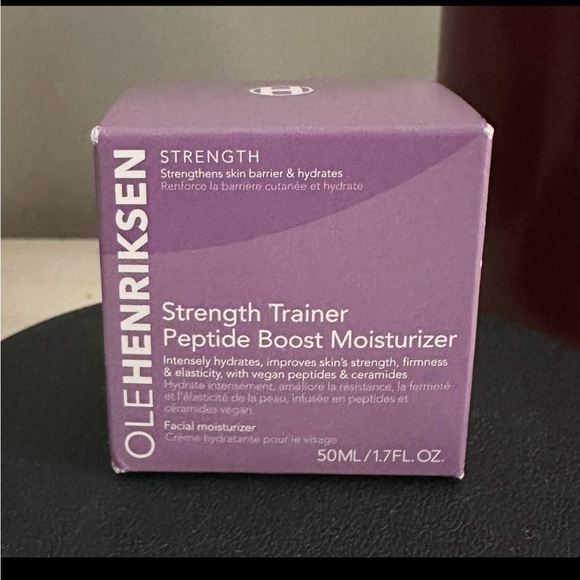 Ole Henriksen Strength Trainer Peptide Boost Moisturizer - Picture 1 of 1